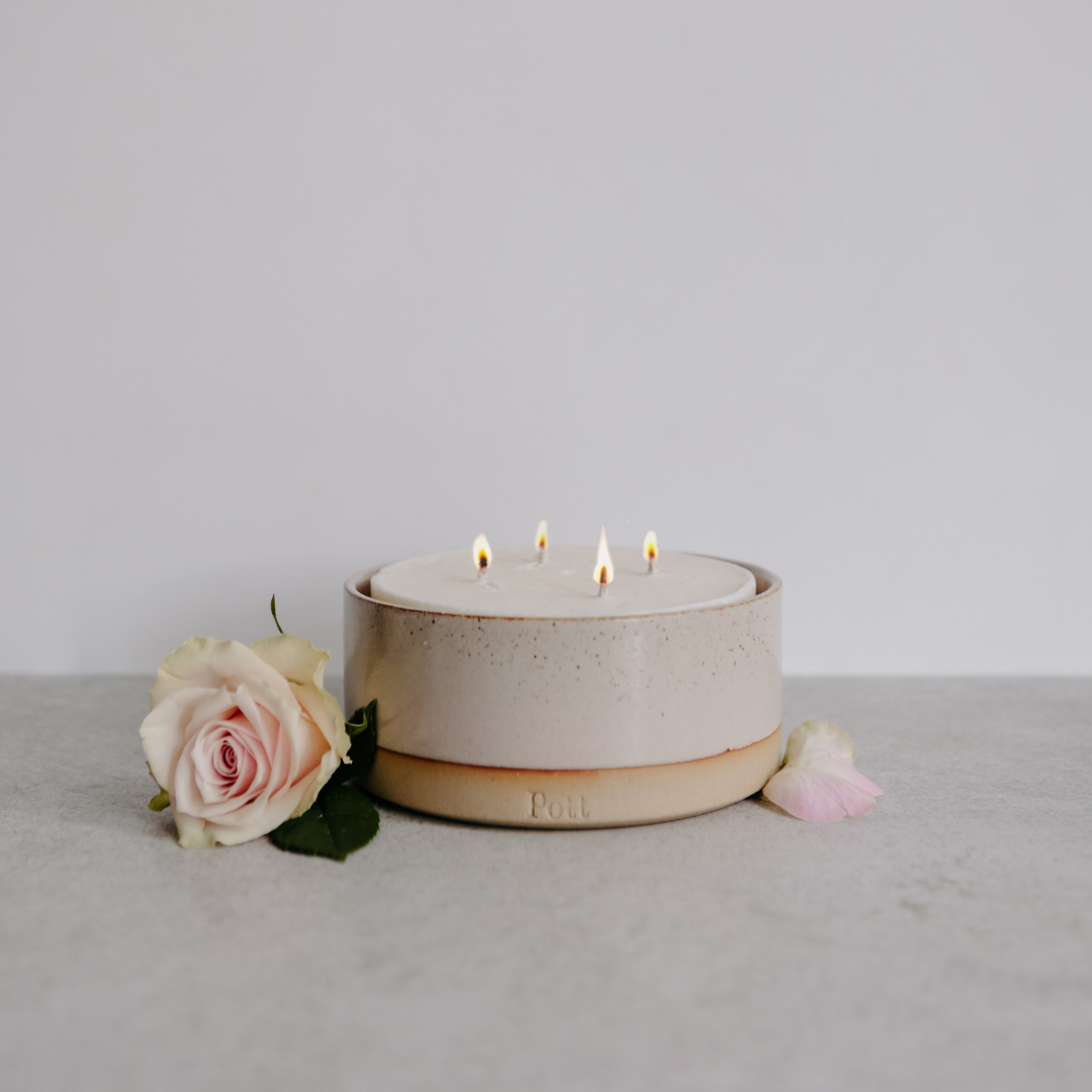 Roses Refillable Candle (Grand Size)